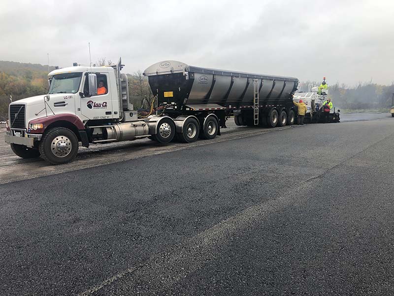 Lan-Co Long Paving Truck